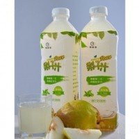 輕非引梨子汁飲料果汁飲料